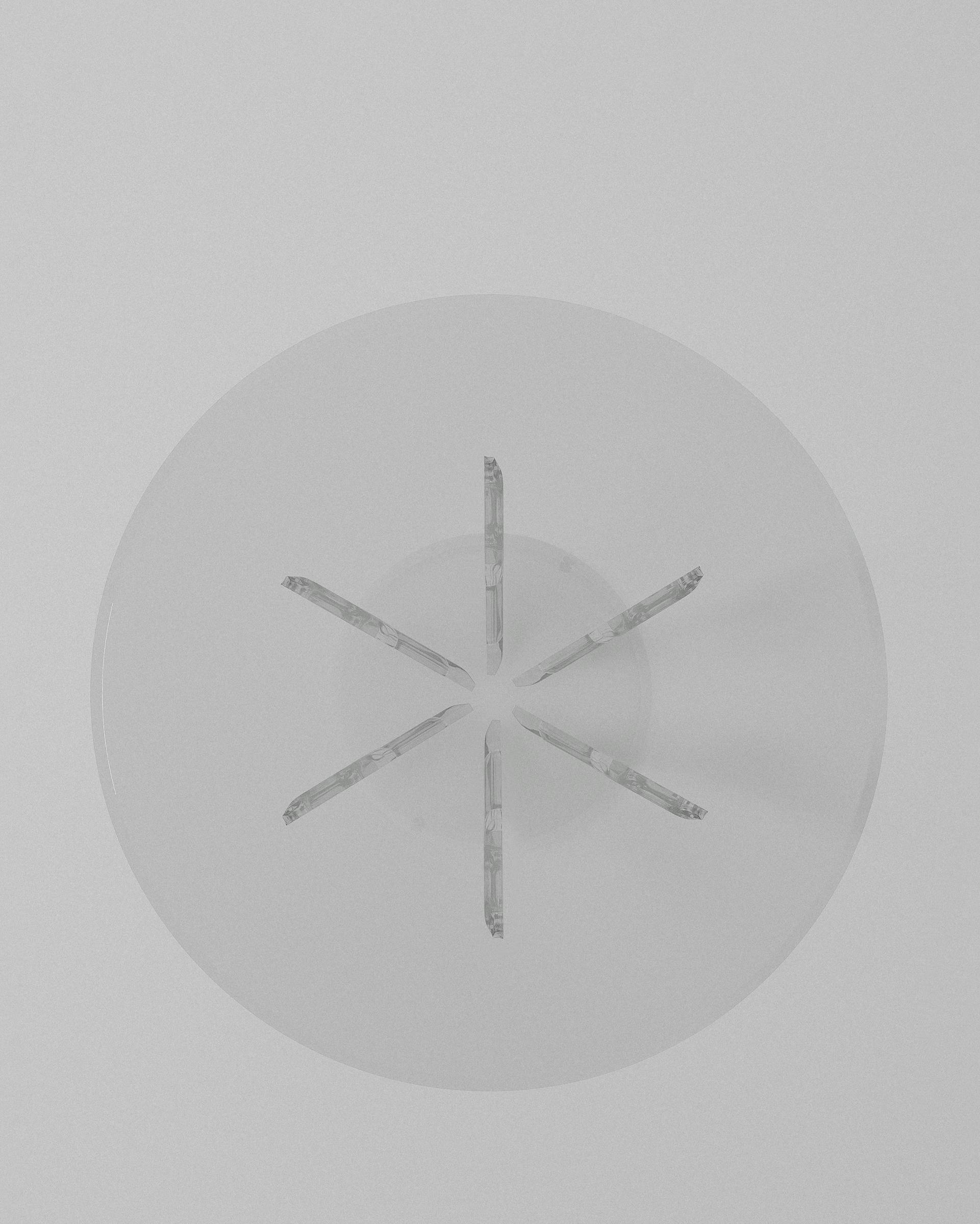 Sparkle acrylic coffee table – Clear acrylic round table with starburst base. | MUÑIZ Miami