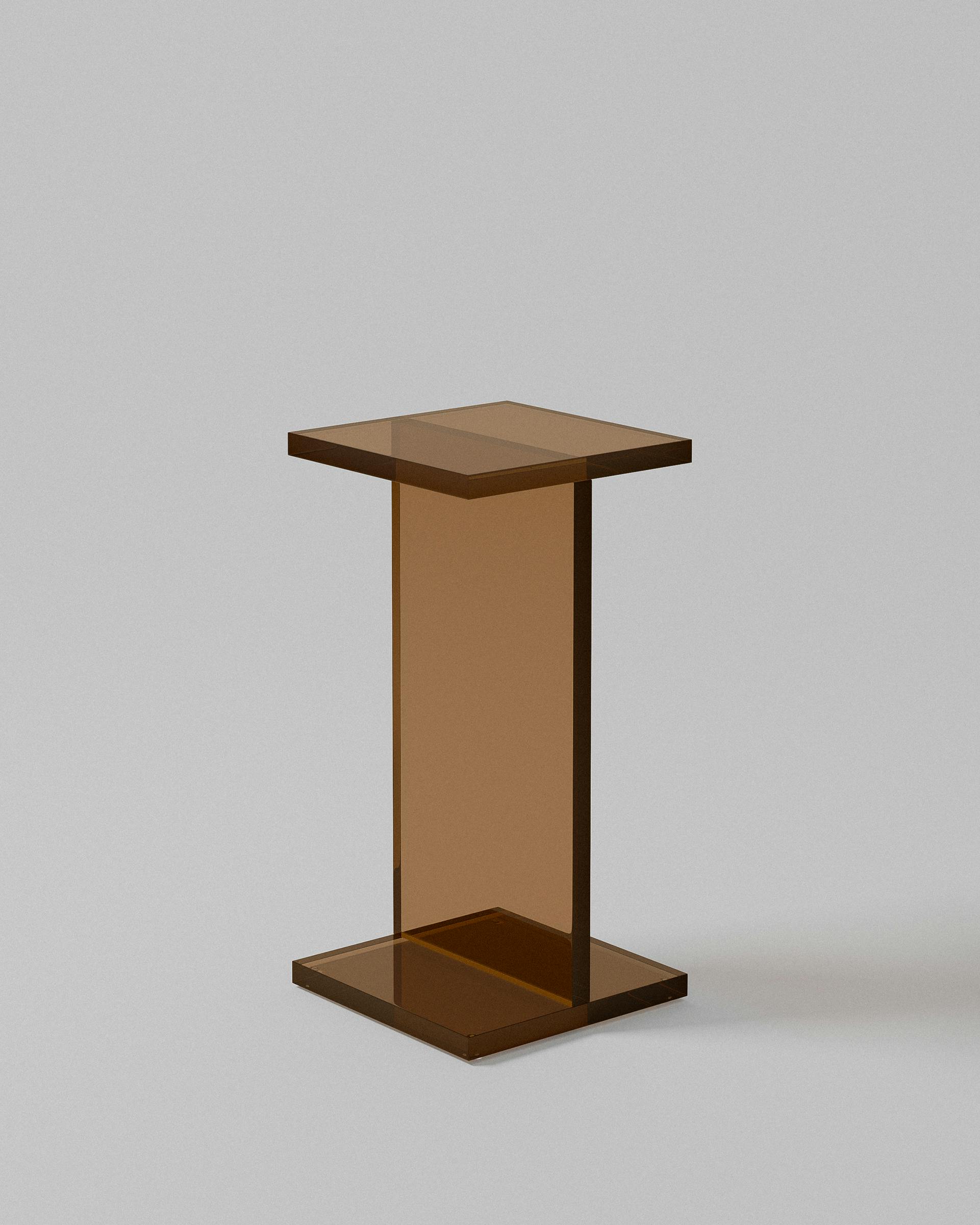 I-Beam acrylic end table – copper acrylic | MUÑIZ Miami