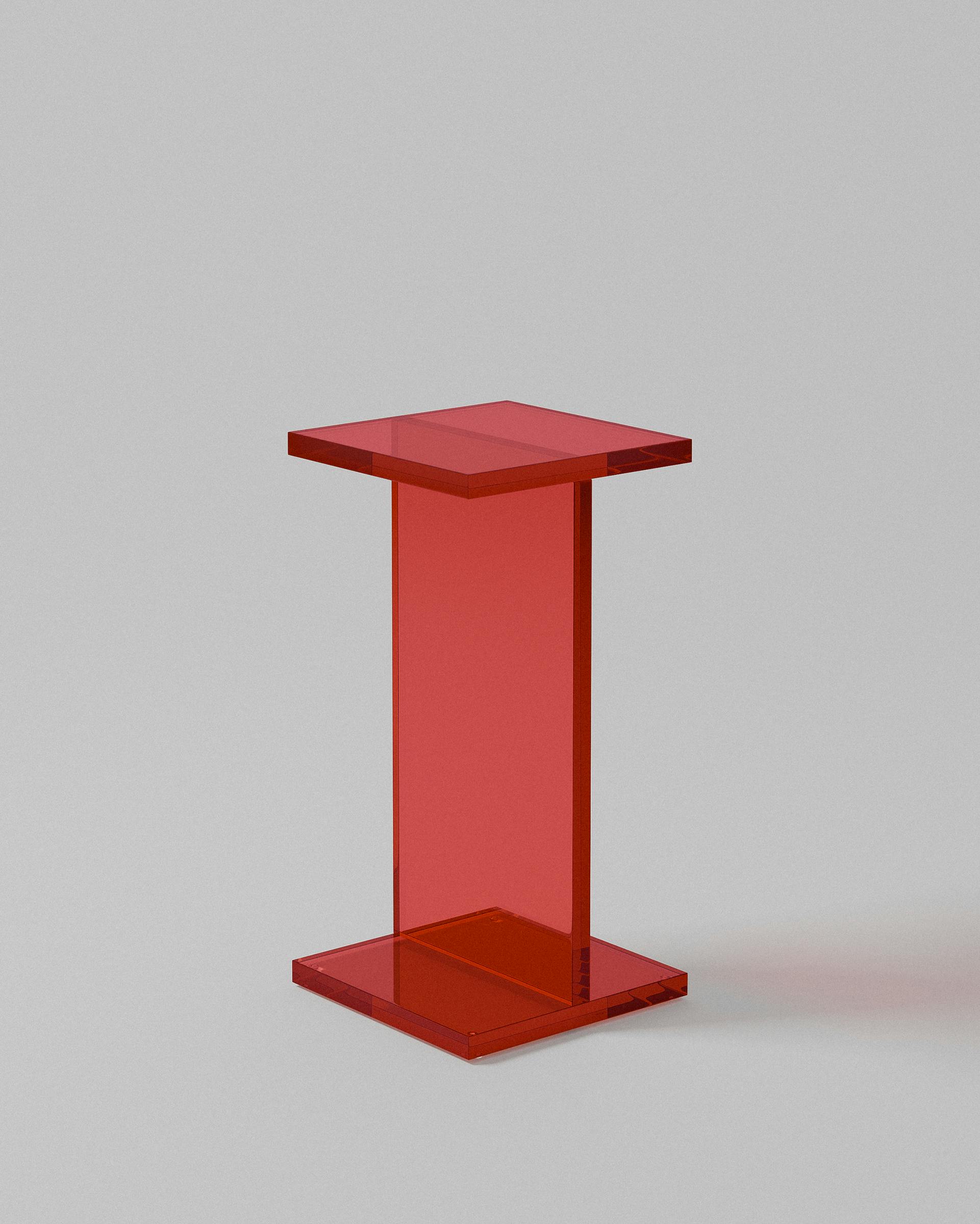 I-Beam acrylic end table – red acrylic | MUÑIZ Miami