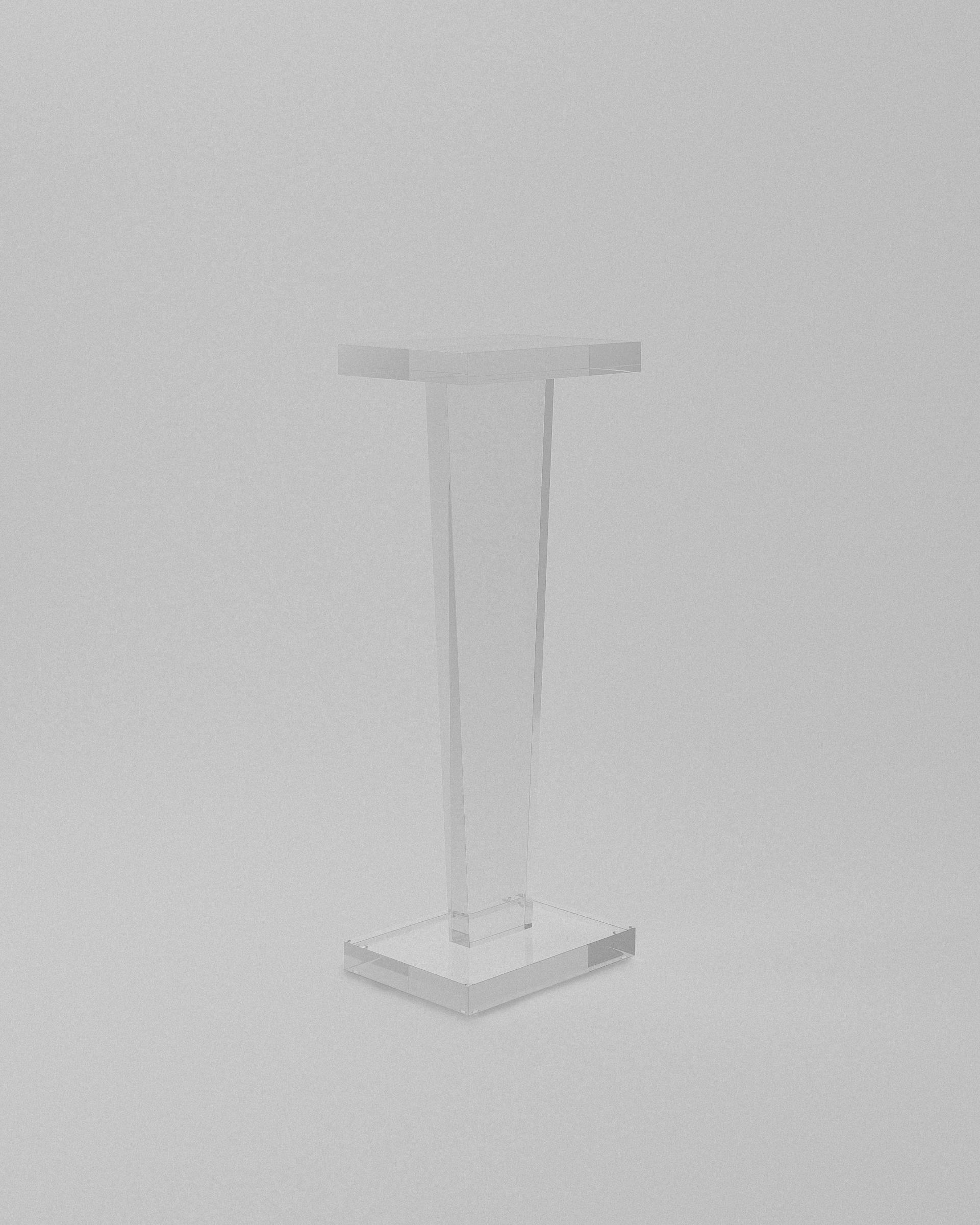 Atlas – Acrylic Pedestal by MUÑIZ | Miami